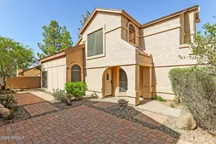 525 E Taro Ln, Phoenix, AZ 85024 - Photo 19