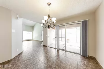 525 E Taro Lane, Phoenix, AZ 85024 - Photo 7