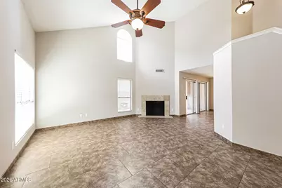 525 E Taro Lane, Phoenix, AZ 85024 - Photo 3
