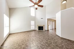 525 E Taro Ln, Phoenix, AZ 85024 - Photo 3
