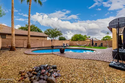 1643 E Wildhorse Place, Chandler, AZ 85286 - Photo 11