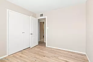 6302 W Orange Dr, Glendale, AZ 85301 - Photo 15