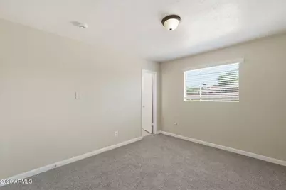 4601 N 50th Avenue, Phoenix, AZ 85031 - Photo 15
