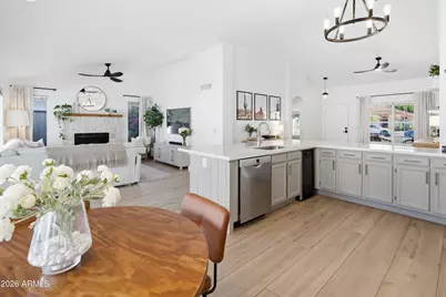 3526 E Utopia Road, Phoenix, AZ 85050 - Photo 1