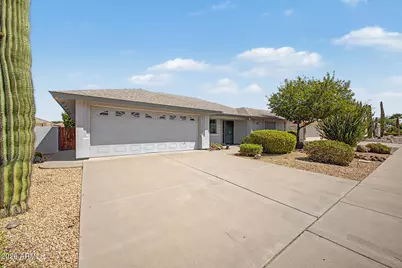 11332 E Navarro Avenue, Mesa, AZ 85209 - Photo 7