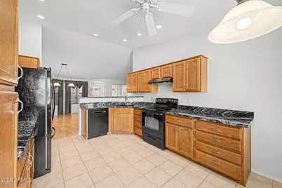 11332 E Navarro Avenue, Mesa, AZ 85209 - Photo 13