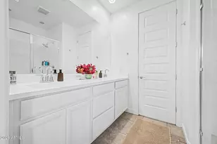 8947 W Solano Dr, Glendale, AZ 85305 - Photo 17