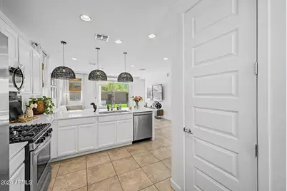 8947 W Solano Drive, Glendale, AZ 85305 - Photo 13