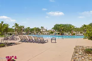 8947 W Solano Dr, Glendale, AZ 85305 - Photo 35