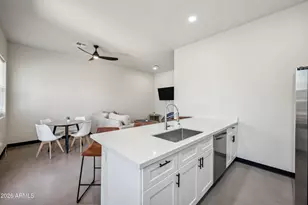 4136 North 11th St, Phoenix, AZ 85014 - Photo 3