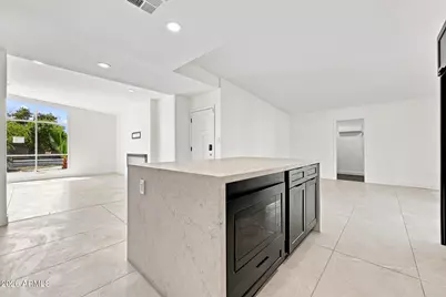 1637 N Sunset Drive, Tempe, AZ 85288 - Photo 13