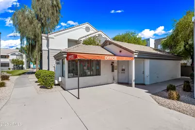 3065 N 67th Avenue #Apt 126, Phoenix, AZ 85033 - Photo 33
