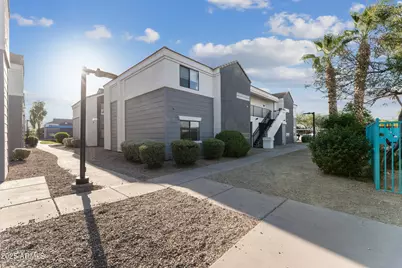3065 N 67th Avenue #Apt 126, Phoenix, AZ 85033 - Photo 17