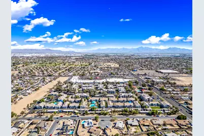 3065 N 67th Avenue #Apt 126, Phoenix, AZ 85033 - Photo 43