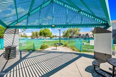 3065 N 67th Avenue #Apt 126, Phoenix, AZ 85033 - Photo 29
