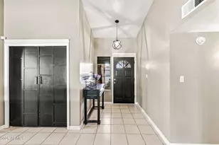 5728 E Enrose St, Mesa, AZ 85205 - Photo 15