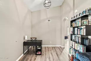 5728 E Enrose St, Mesa, AZ 85205 - Photo 17