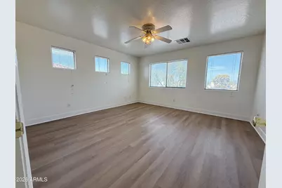 7036 N 77th Drive, Glendale, AZ 85303 - Photo 7