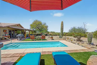 820 Sierra Vista Drive, Wickenburg, AZ 85390 - Photo 1