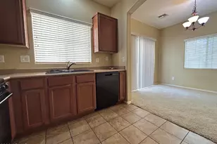 10295 W Via Del Sol, Peoria, AZ 85383 - Photo 9