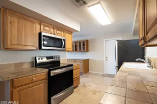 11208 N 105th Ave, Sun City, AZ 85351 - Photo 5