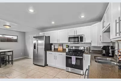 2031 E Orange Street, Tempe, AZ 85281 - Photo 7