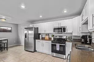 2031 E Orange St., Tempe, AZ 85281 - Photo 7