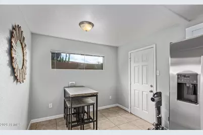 2031 E Orange Street, Tempe, AZ 85281 - Photo 9