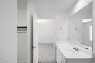 25013 N 174th Ln, Surprise, AZ 85387 - Photo 11