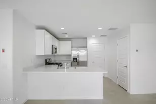 25013 N 174th Ln, Surprise, AZ 85387 - Photo 3