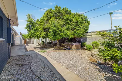 3224 E Sweetwater Avenue, Phoenix, AZ 85032 - Photo 35