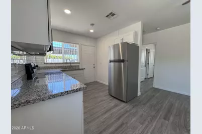 1346 E Willetta Street #4, Phoenix, AZ 85006 - Photo 9