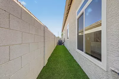 13842 W Windsor Avenue, Goodyear, AZ 85395 - Photo 43