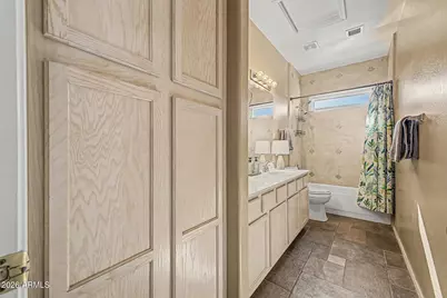 13842 W Windsor Avenue, Goodyear, AZ 85395 - Photo 31
