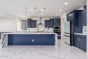 21019 N 60th Ter, Phoenix, AZ 85054 - Photo 3