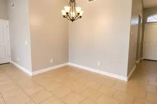 7927 W Watkins St, Phoenix, AZ 85043 - Photo 9