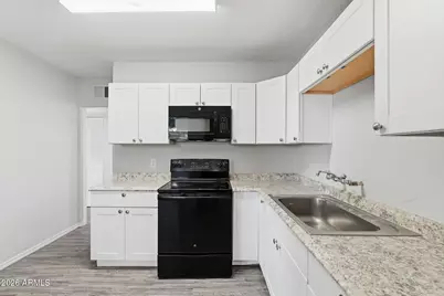 501 N 41st Street, Phoenix, AZ 85008 - Photo 11