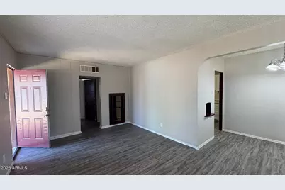 501 N 41st Street, Phoenix, AZ 85008 - Photo 3