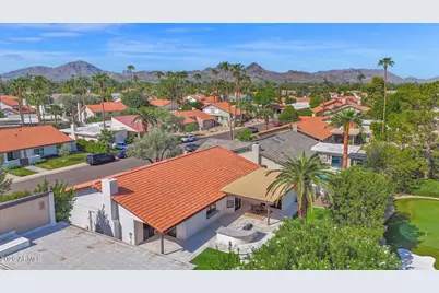 7506 E Woodsage Lane, Scottsdale, AZ 85258 - Photo 9