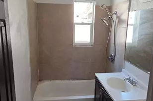 2535 W Monterey Way, Phoenix, AZ 85017 - Photo 17