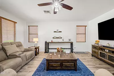 2740 E Quiet Hollow Lane, Phoenix, AZ 85024 - Photo 17