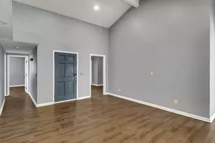 2604 S Siesta Dr, Tempe, AZ 85282 - Photo 7