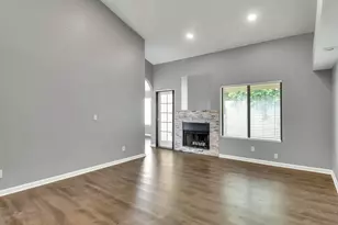 2604 S Siesta Dr, Tempe, AZ 85282 - Photo 5
