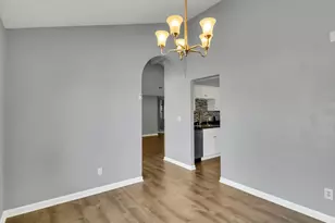 2604 S Siesta Dr, Tempe, AZ 85282 - Photo 11