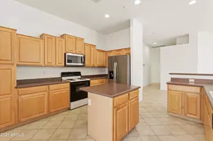 10505 E Meadowhill Dr, Scottsdale, AZ 85255 - Photo 17