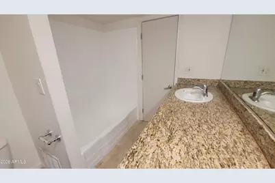 1702 W Tuckey Lane #215, Phoenix, AZ 85015 - Photo 19