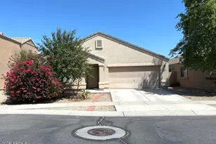 7123 N 72nd Dr, Glendale, AZ 85303 - Photo 1