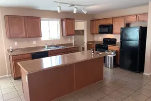 7123 N 72nd Dr, Glendale, AZ 85303 - Photo 5