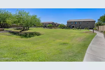 2725 E Mine Creek Road #1025, Phoenix, AZ 85024 - Photo 23