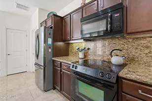 29594 N 129th Ln, Peoria, AZ 85383 - Photo 13